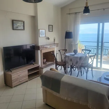 Διαμέρισμα LENIA μπροστά στην θάλασσα!