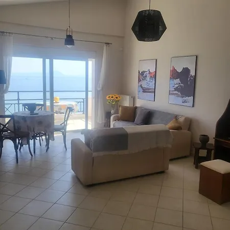 Διαμέρισμα LENIA μπροστά στην θάλασσα! Διαμέρισμα Κιάτο