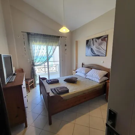 Διαμέρισμα LENIA μπροστά στην θάλασσα! Διαμέρισμα